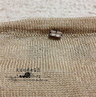 外貿(mào)原單歐洲站針織拼色羊毛羊絨走秀款連衣裙——正品廠家直銷，品質(zhì)與時尚的完美結(jié)合